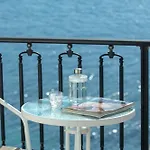 Apartmán Agoritsa Beachfront With Its Own Pontoon *