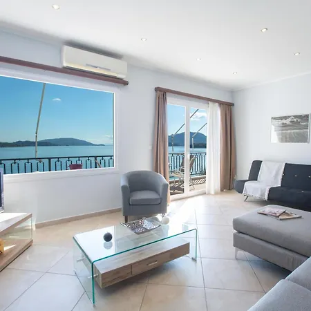 Agoritsa Beachfront With Its Own Pontoon Nydri (Lefkada)