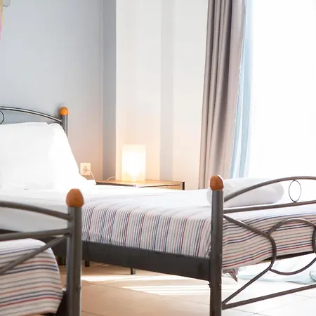 Agoritsa Beachfront With Its Own Pontoon Apartment