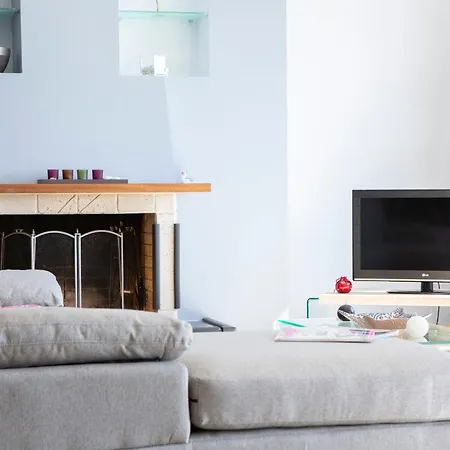 Agoritsa Beachfront With Its Own Pontoon Nydri (Lefkada)