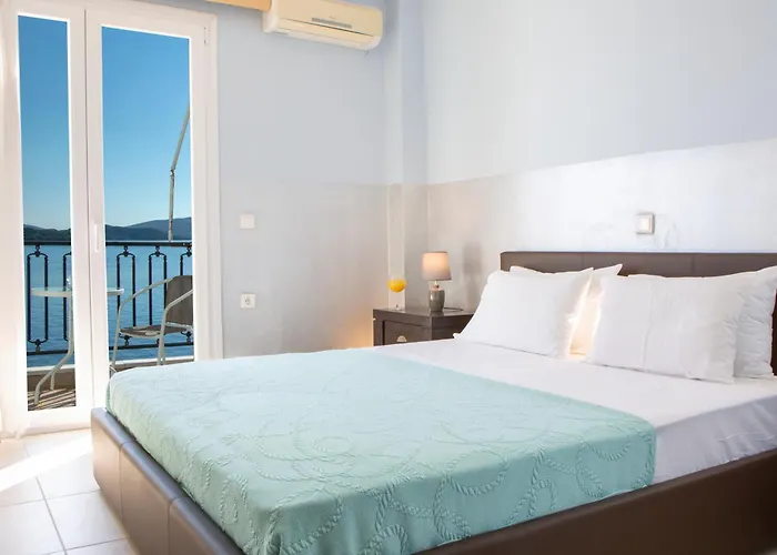 Agoritsa Beachfront With Its Own Pontoon Nydri (Lefkada)