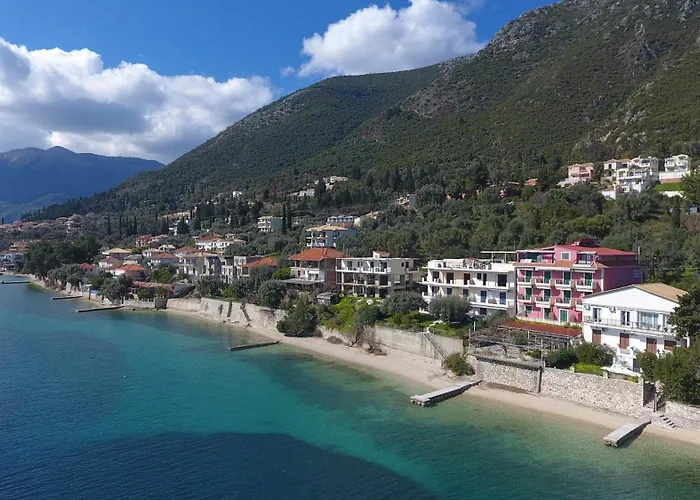 Apartment Agoritsa Beachfront With Its Own Pontoon Nydri (Lefkada)