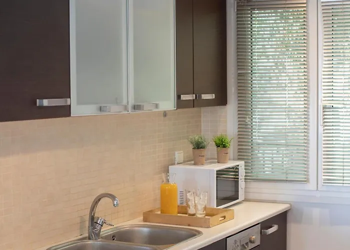 Agoritsa Beachfront With Its Own Pontoon Apartment