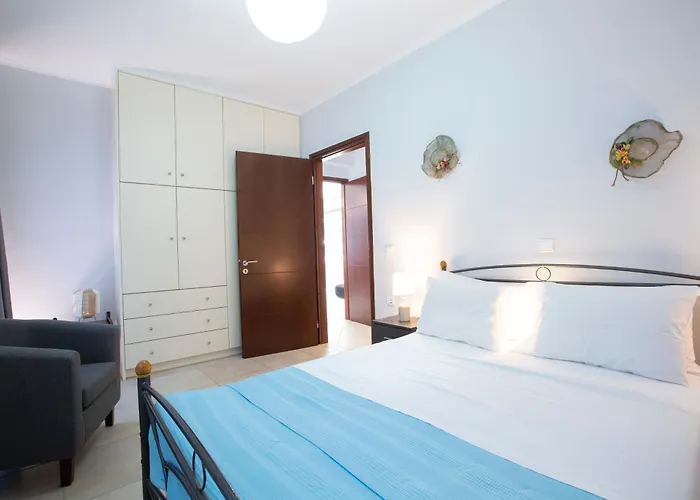 Appartement Agoritsa Beachfront With Its Own Pontoon Nydri (Lefkada)