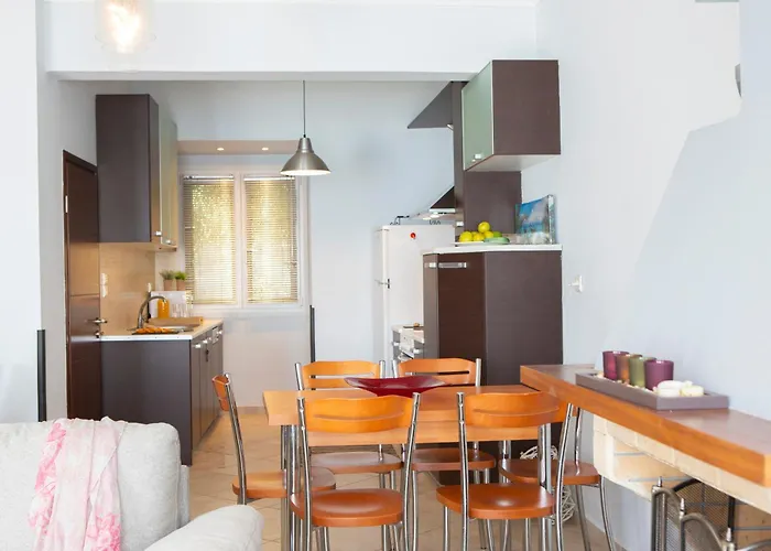 Agoritsa Beachfront With Its Own Pontoon Appartement Nydri (Lefkada)