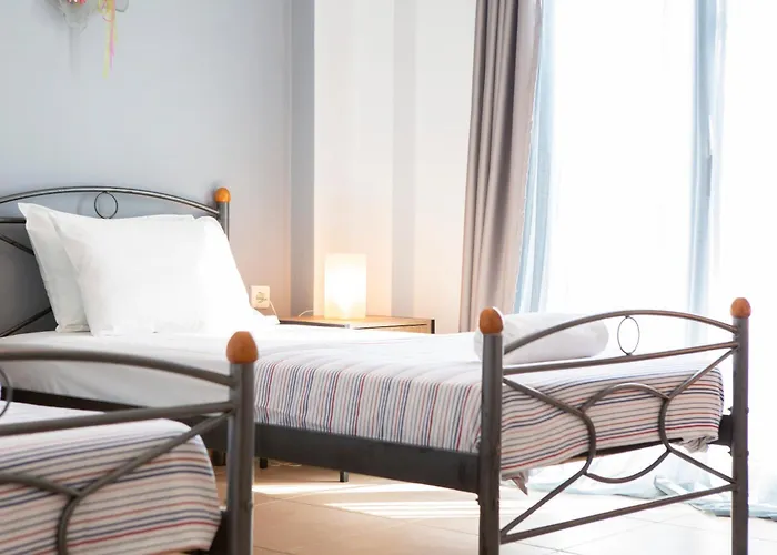 Agoritsa Beachfront With Its Own Pontoon Appartement