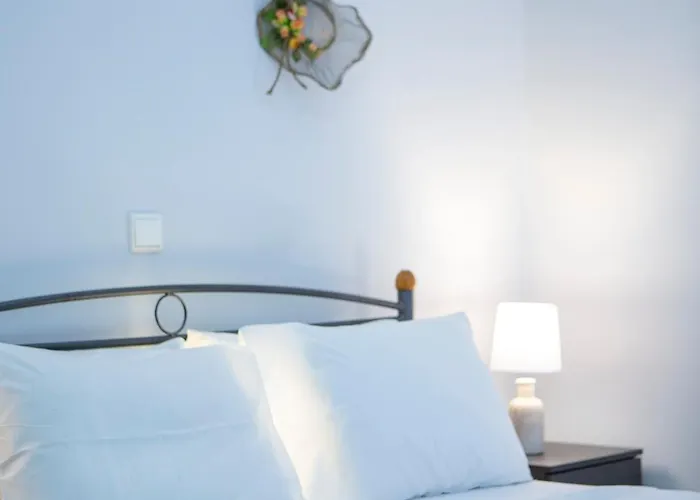 Agoritsa Beachfront With Its Own Pontoon Apartment Nydri (Lefkada)