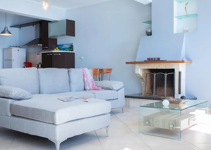 Agoritsa Beachfront With Its Own Pontoon *